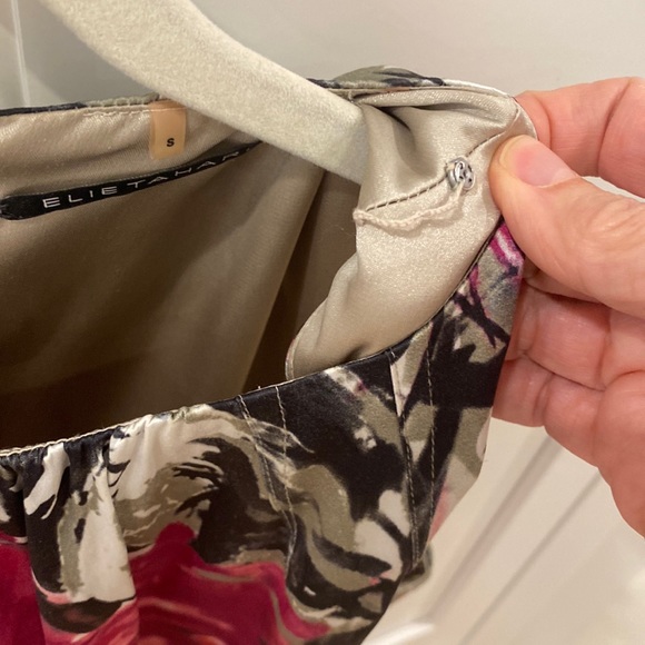 Elie Tahari Silk Shell Top S Abstract Print Floral Blouse Sleeveless Lined Taupe - Picture 6 of 9